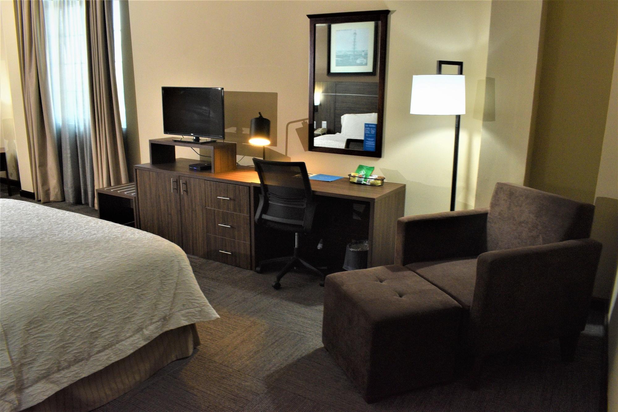 Hampton Inn Tampico Zona Dorada Екстериор снимка