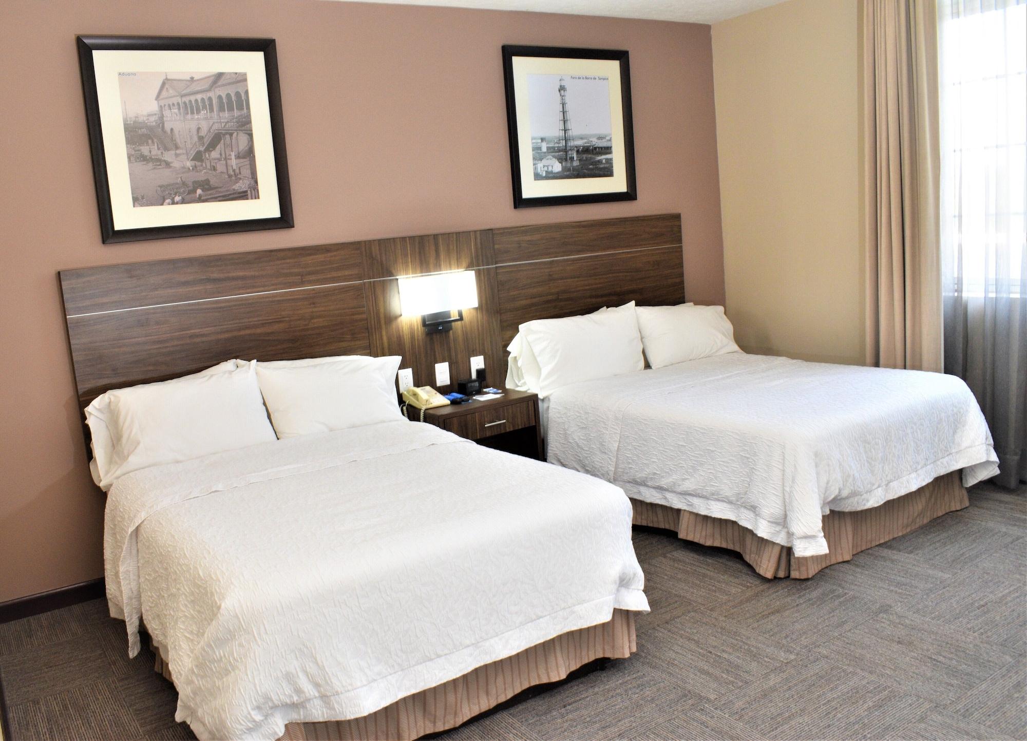 Hampton Inn Tampico Zona Dorada Екстериор снимка