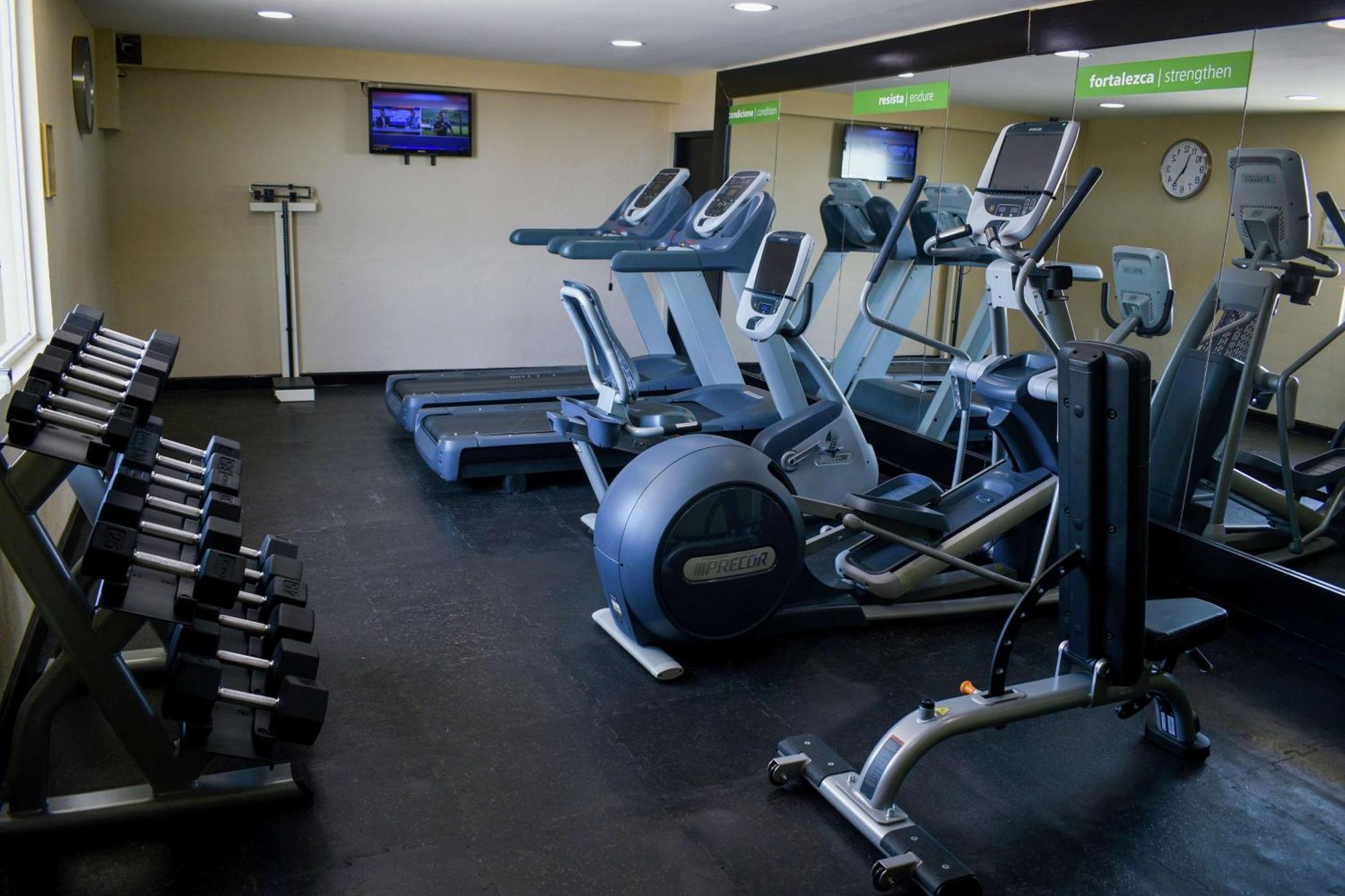 Hampton Inn Tampico Zona Dorada Екстериор снимка